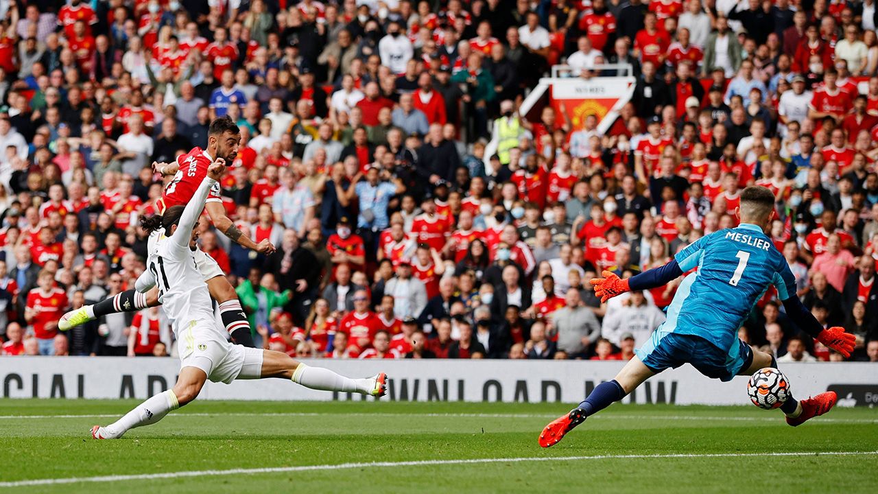 Bruno Fernandes brilló en la goleada de Manchester United a Leeds