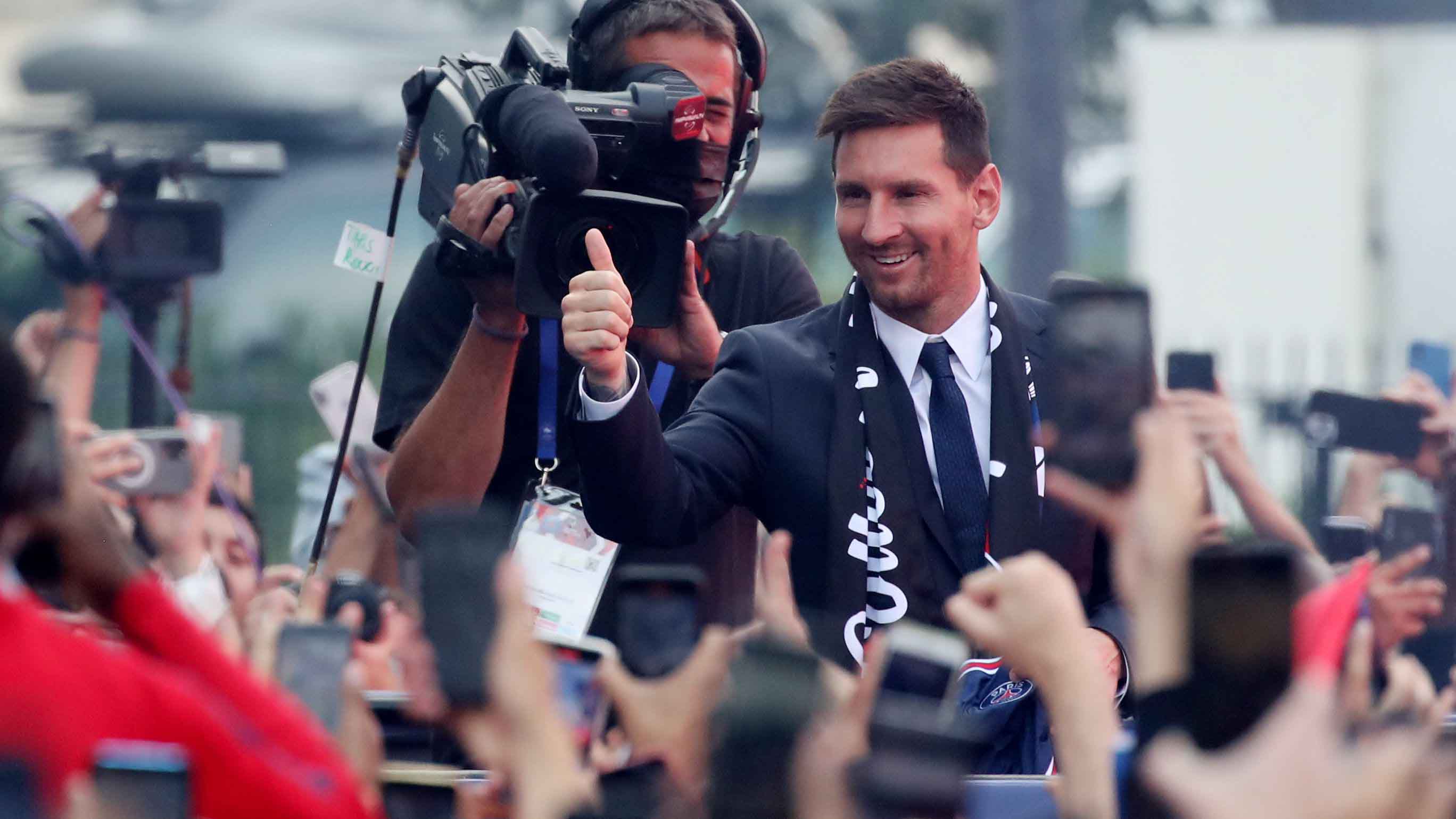 Lionel Messi I, Rey de la afición