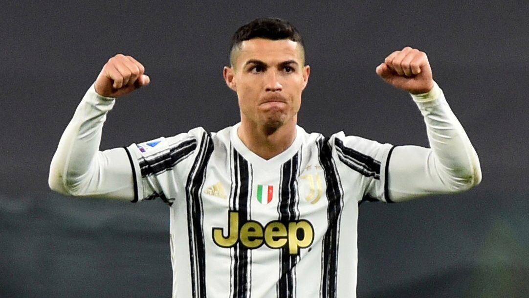 2. Cristiano Ronaldo, Juventus, delantero: 36 años, 45 millones de euros