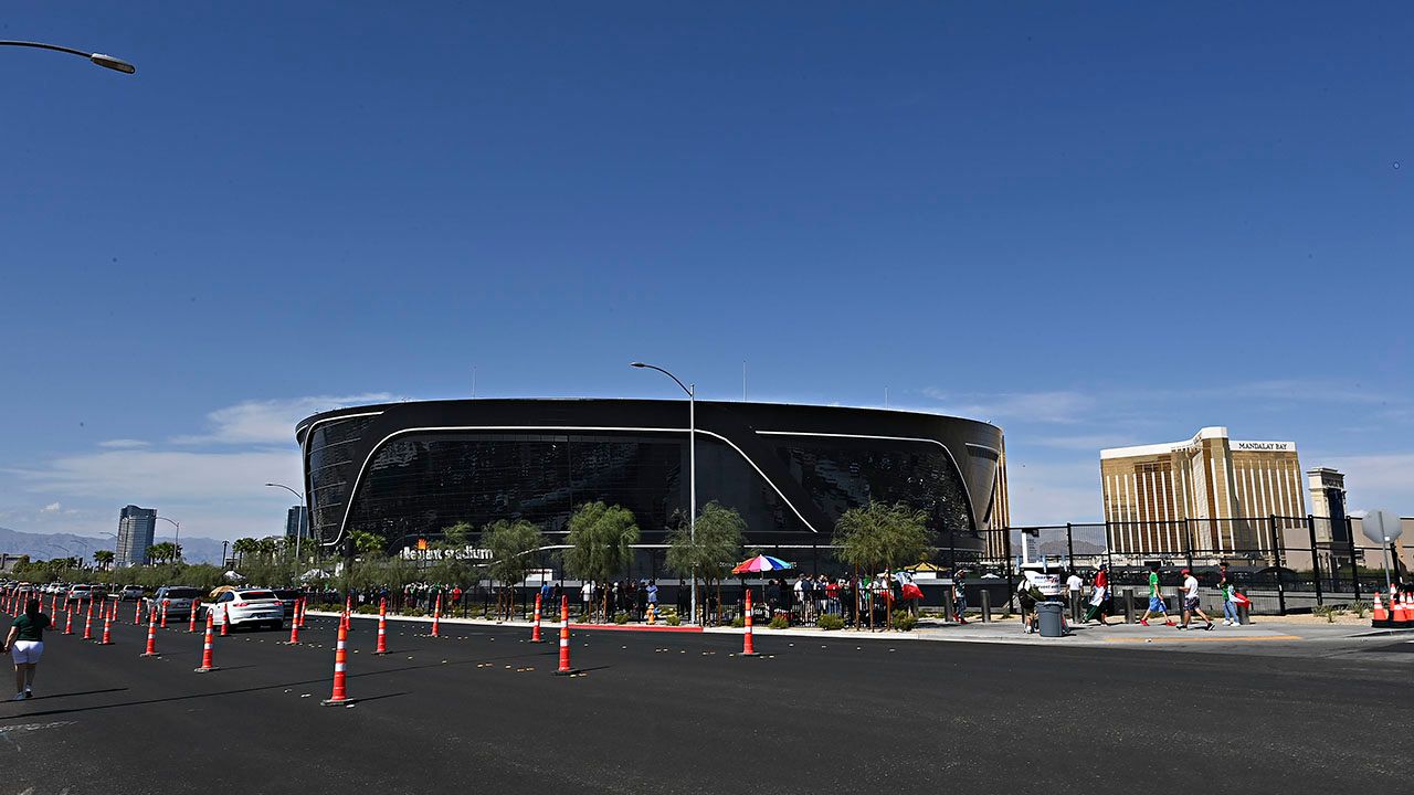 Una marea tricolor invadió el Allegiant Stadium de Las Vegas