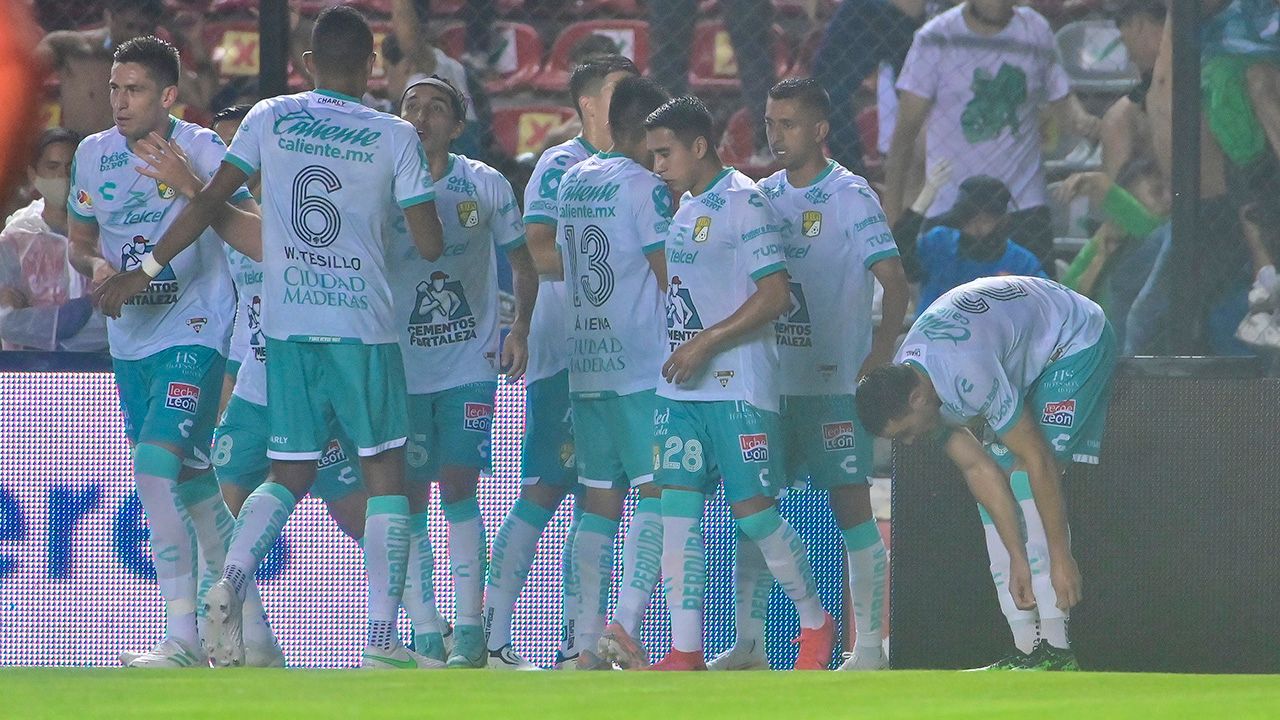 Un gol bastó para que León ganara en Querétaro