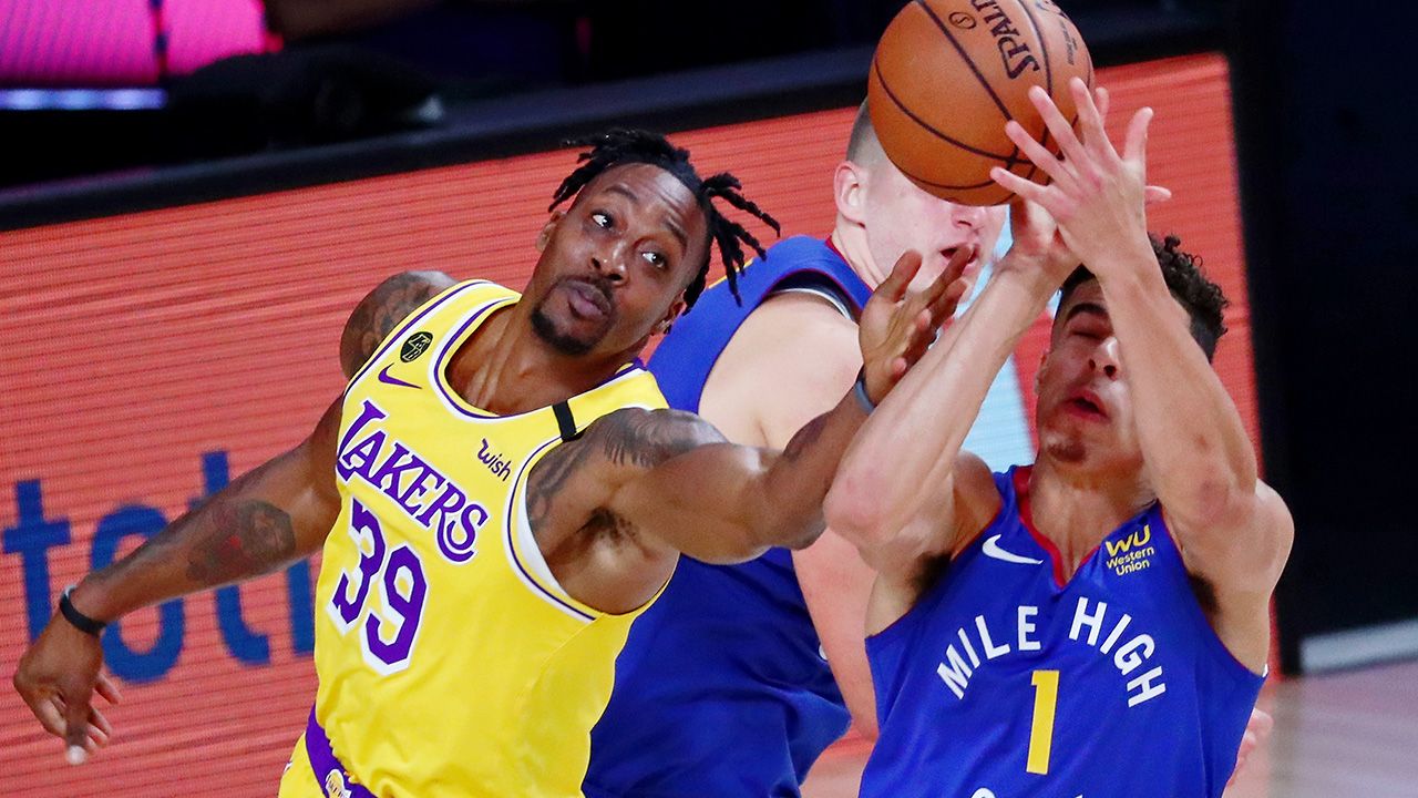 Dwight Howard, vuelve a los Lakers, procedente de Philadelphia 76ers