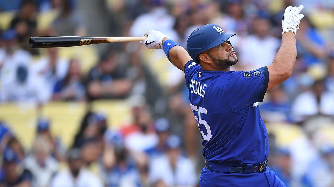 Todo está bien en el uniforme de los Dodgers, ¡y es en español!