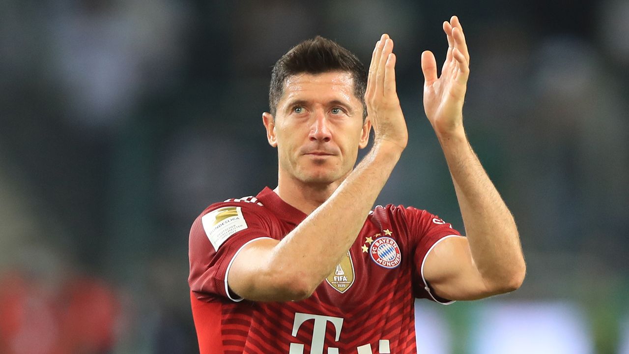 Robert Lewandowski salvó al Bayern Munich del desastre en el comienzo de la Bundesliga