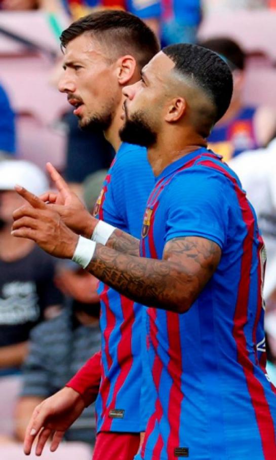 Barcelona vence a Getafe y está en la pelea gracias a Memphis Depay