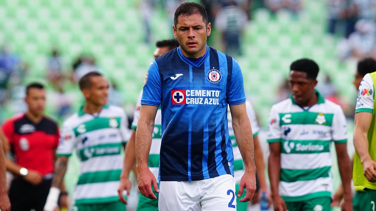 Cruz Azul todavía no gana en el torneo y en realidad no mereció hacerlo contra Santos, que falló un penal y anotó otro al 82’ para decretar el empate frente al campeón reinante de la Liga MX.