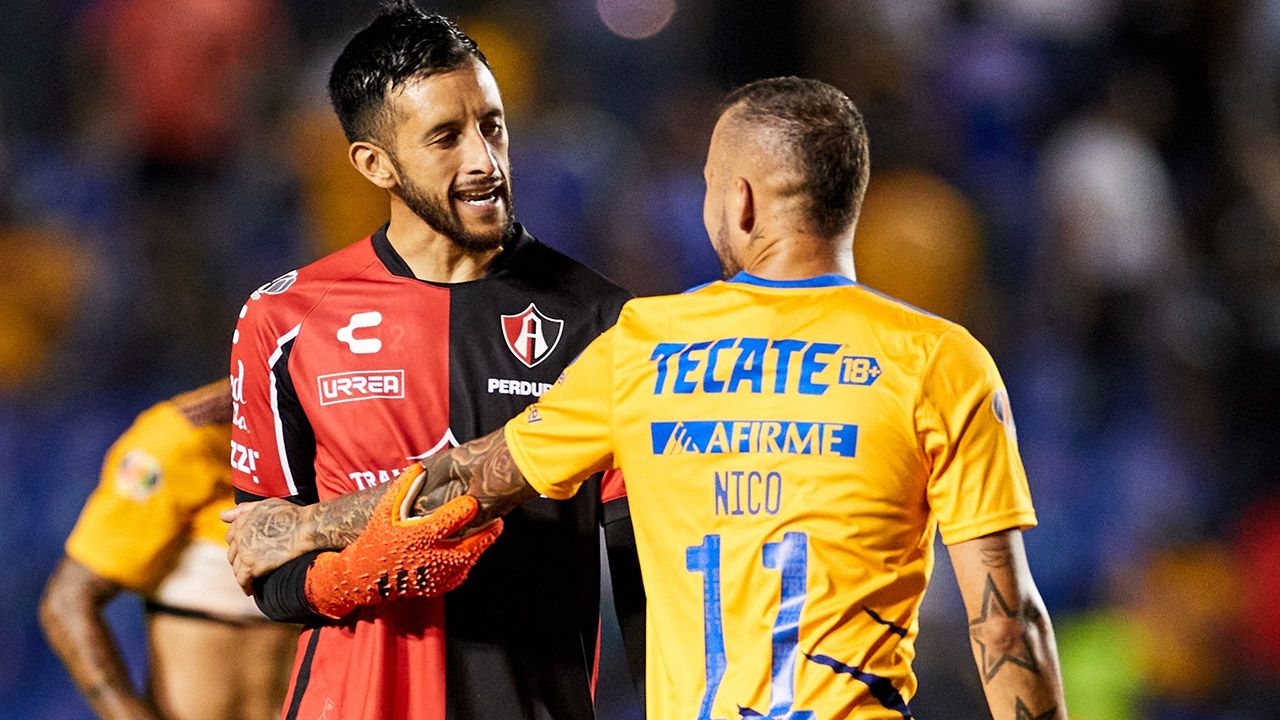 Atlas no se achica aun en las plazas más hostiles y rescató un empate en casa de Tigres (1-1) con un golazo de Diego Barbosa. Eso sí, los Rojinegros tienen tres partidos seguidos sin ganar.