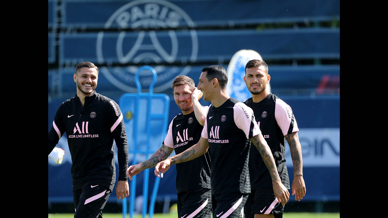 Lionel Messi la pasa de maravilla junto a sus amigos en el Paris Saint-Germain