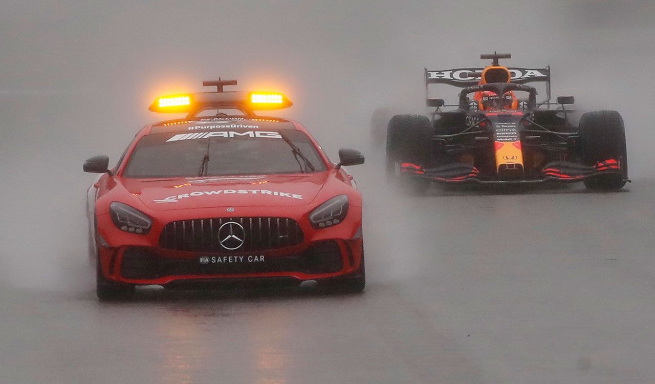 La lluvia da al traste al GP de Bélgica