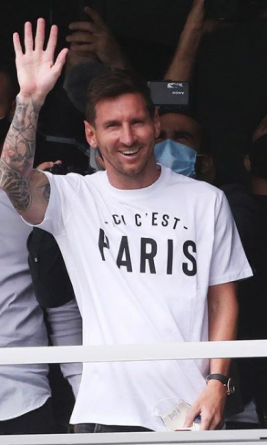 La primera foto de Messi en París, su nueva casa