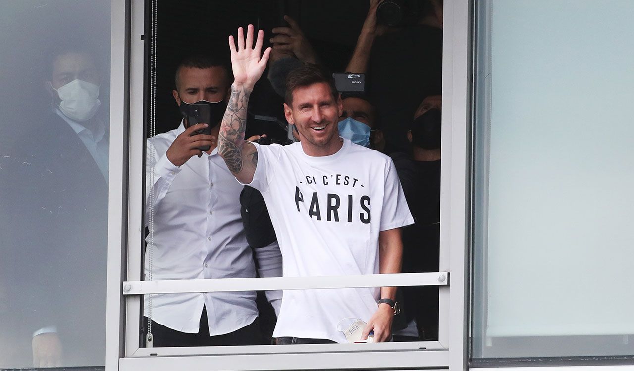 La primera foto de Messi en París, su nueva casa