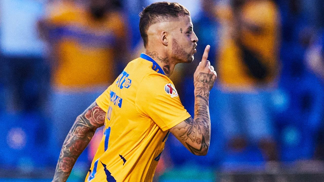 Tigres 3-0 Querétaro: La noche que tanto estuvo esperando Tigres llegó en la Jornada 5. Miguel Herrera al fin ganó en el ‘Volcán’ con el doblete de López y el estreno goleador de Florian Thauvin. Querétaro sigue sin triunfos.