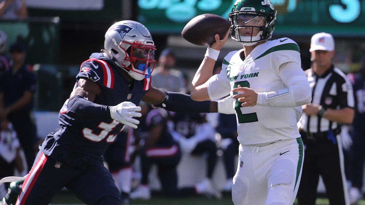 Zach Wilson es el quarterback de la esperanza con los Jets, pero la tarde ante los Patriots fue lamentable