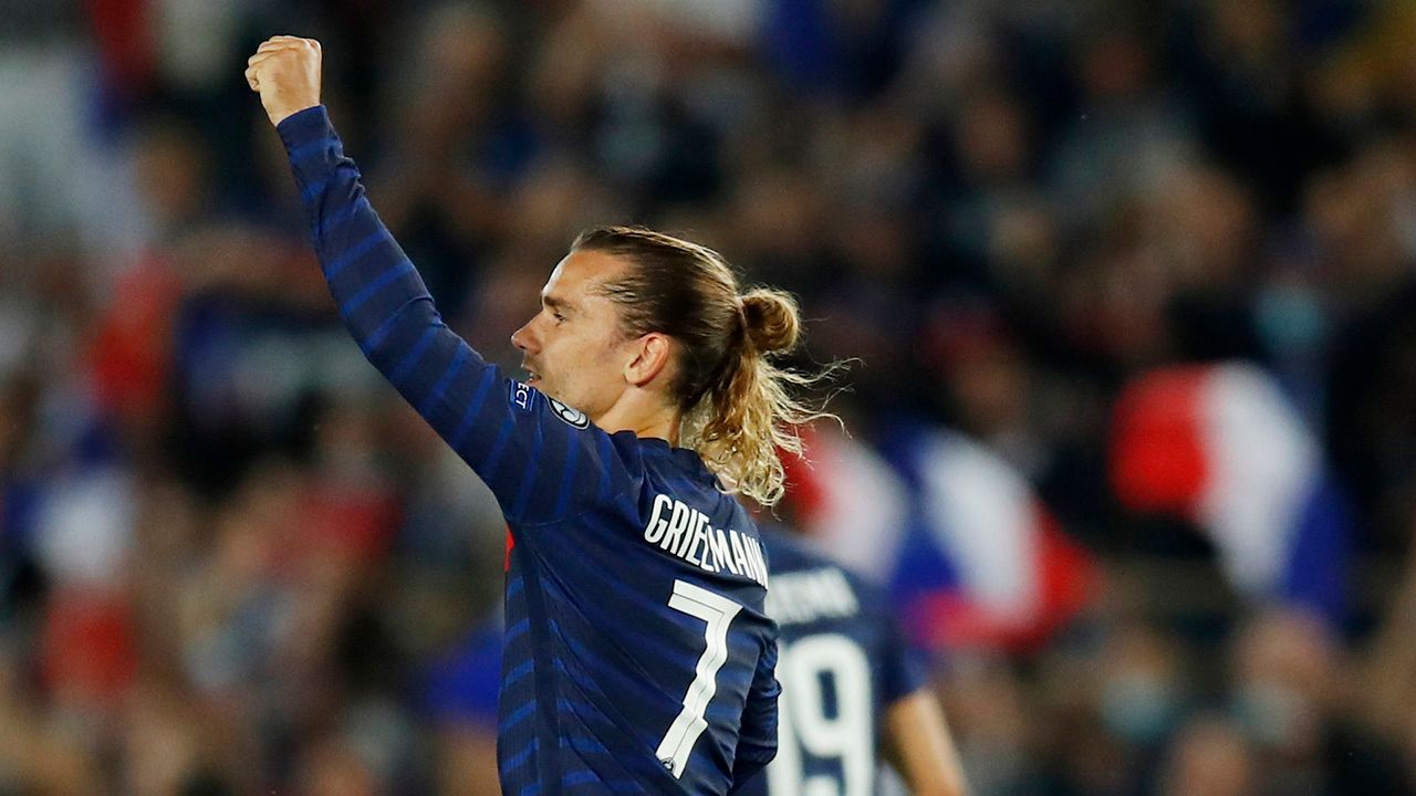 Antoine Griezmann rescató un punto para Francia ante Bosnia en las Eliminatorias UEFA