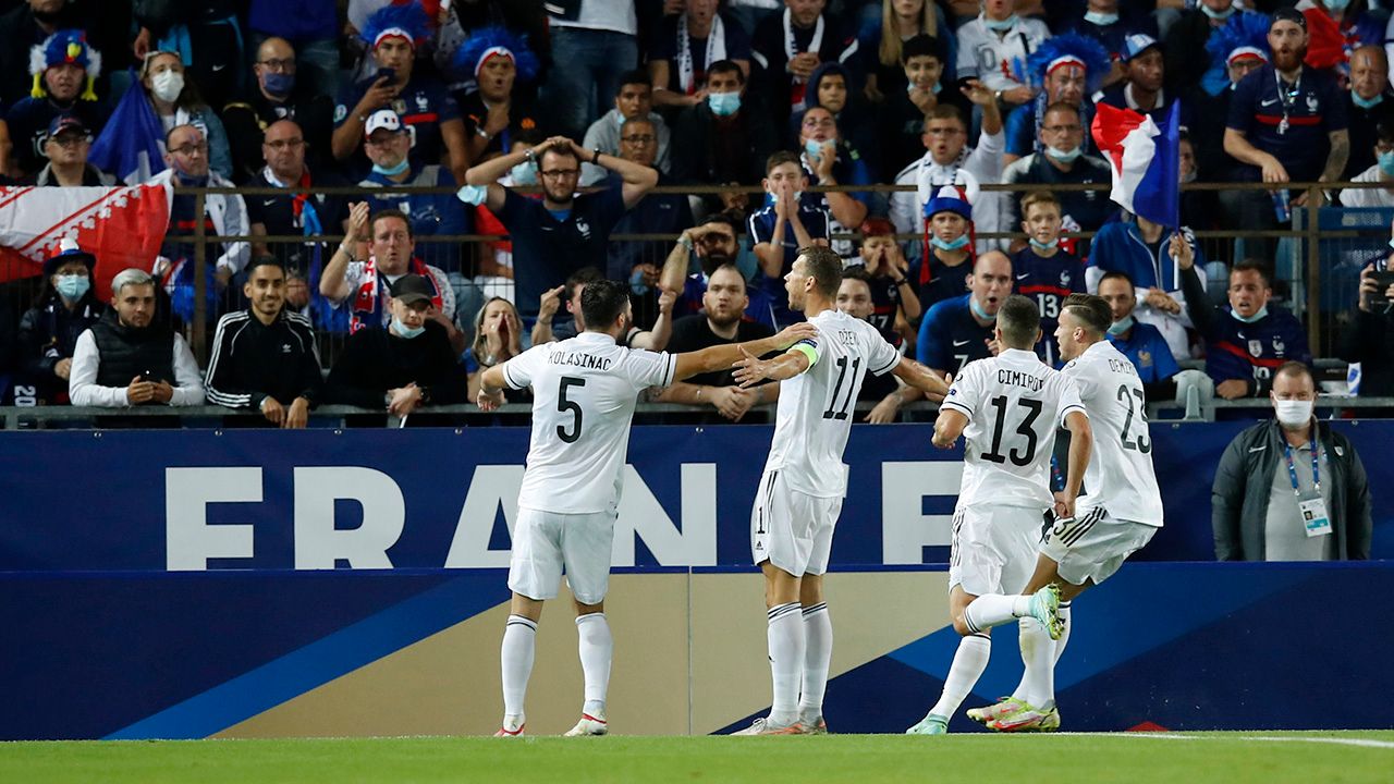 Antoine Griezmann rescató un punto para Francia ante Bosnia en las Eliminatorias UEFA