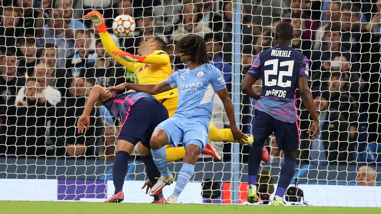 Manchester City comenzó la Champions League goleando a RB Leipzig