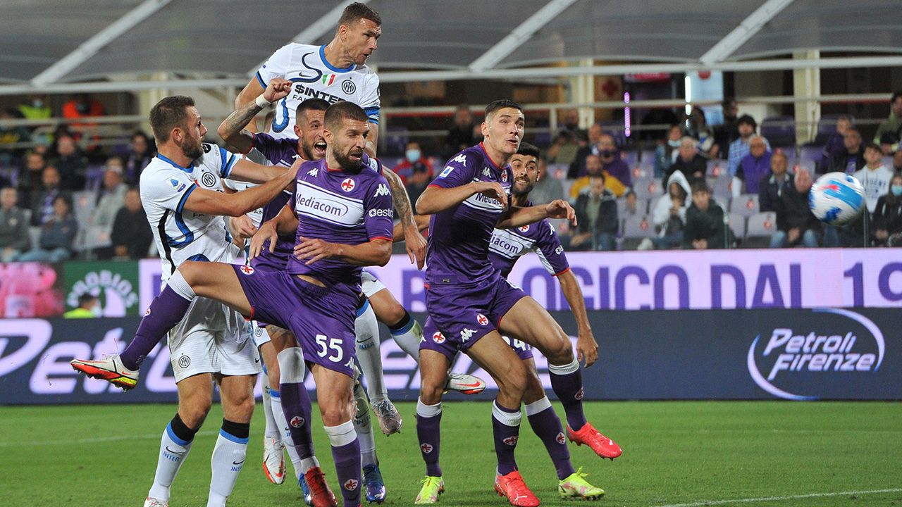 Fiorentina no puede con Inter que sigue sin perder en la Serie A