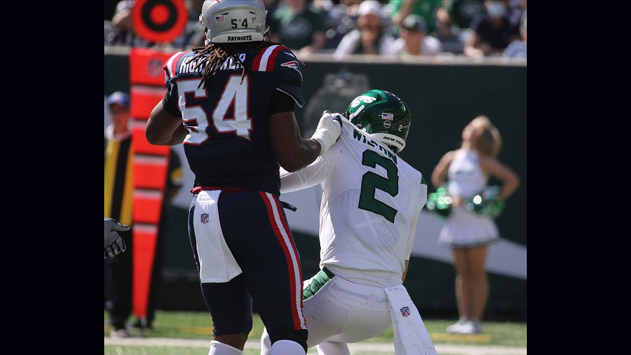 Wilson fue interceptado cuatro ocasiones por los Patriots