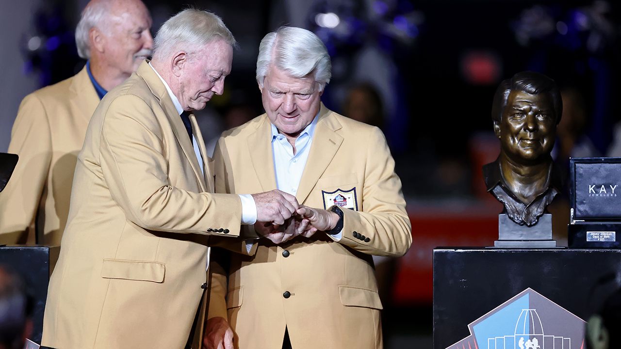 Tuvieron algunos problemas en el pasado, pero Jerry Jones y Jimmy Johnson se reconciliaron