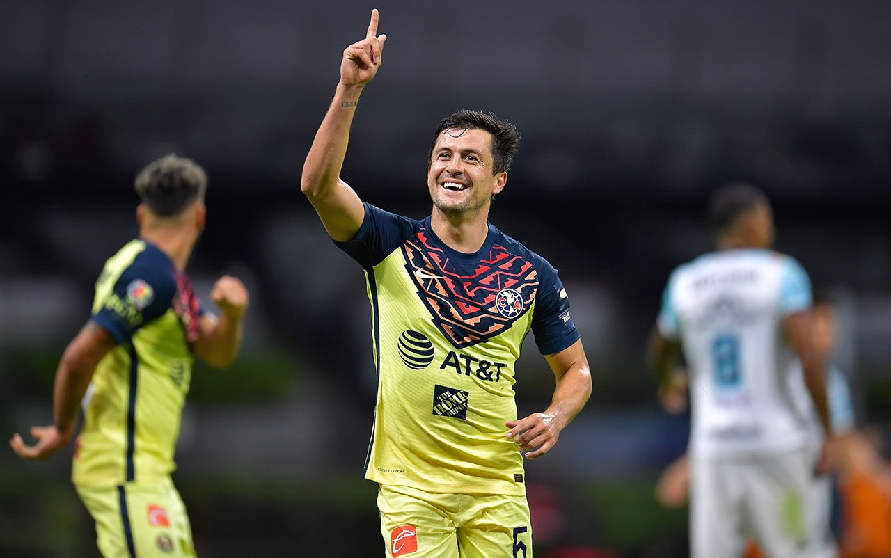 Una semana más con América en la cima de la Liga MX. Victoria 2-0, sin problemas contra Mazatlán FC y las Águilas llegaron a 20 puntos, mientras el equipo morado encadenó su sexto juego sin ganar.