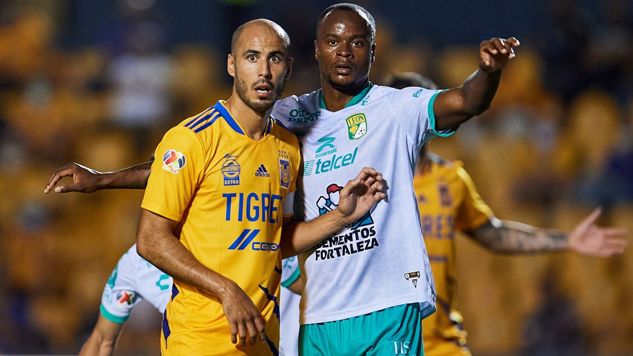 Lo que era un 3-0 en favor de León terminó en un 2-2. Ángel Mena nunca se imagino que su penal fallado cuando el marcador iba 2-0 iba a pesar tanto en la casa de Tigres.