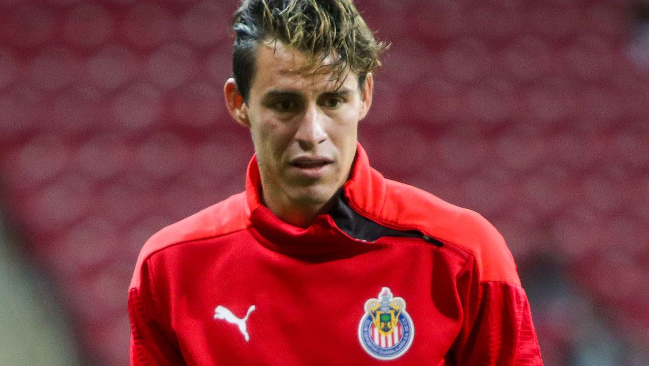 Cristian Calderón, lateral