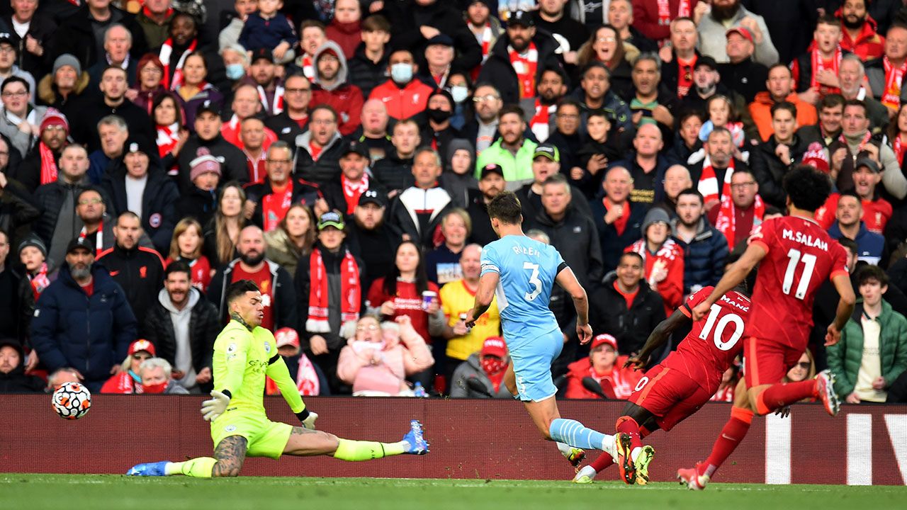 Vibrante empate entre Liverpool y Manchester City que deja abierta la Premier League