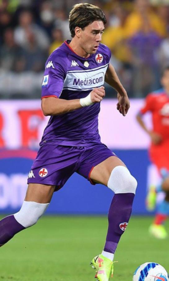Dusan Vlahovic rechaza a la Fiorentina y estará en el mercado al alcance del mejor postor