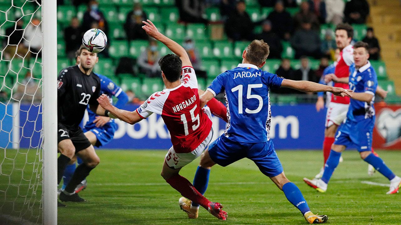 Dinamarca sigue con paso perfecto en las Eliminatorias UEFA