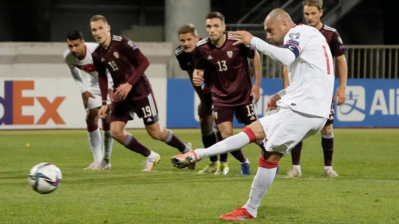 Letonia 1-2 Turquía