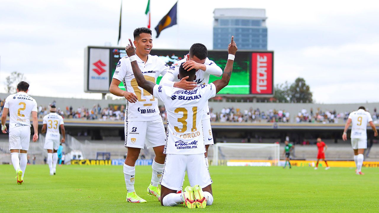 Pumas gana a Bravos de último minuto y mantiene la esperanza de llegar a la liguilla