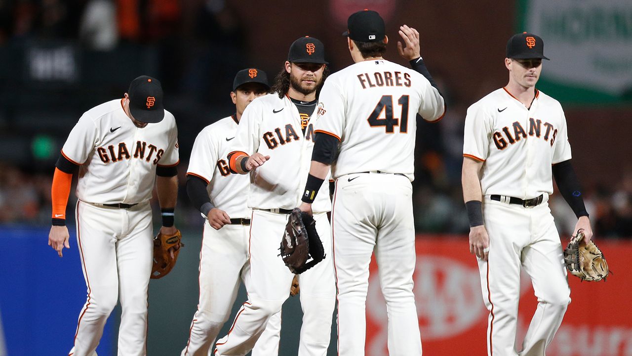 San Francisco Giants venció por 4-0 a Los Ángeles Dodgers en el primer juego de la Serie Divisional de la National League. San Francisco Giants venció por 4-0 a Los Ángeles Dodgers en el primer juego de la Serie Divisional de la National League.