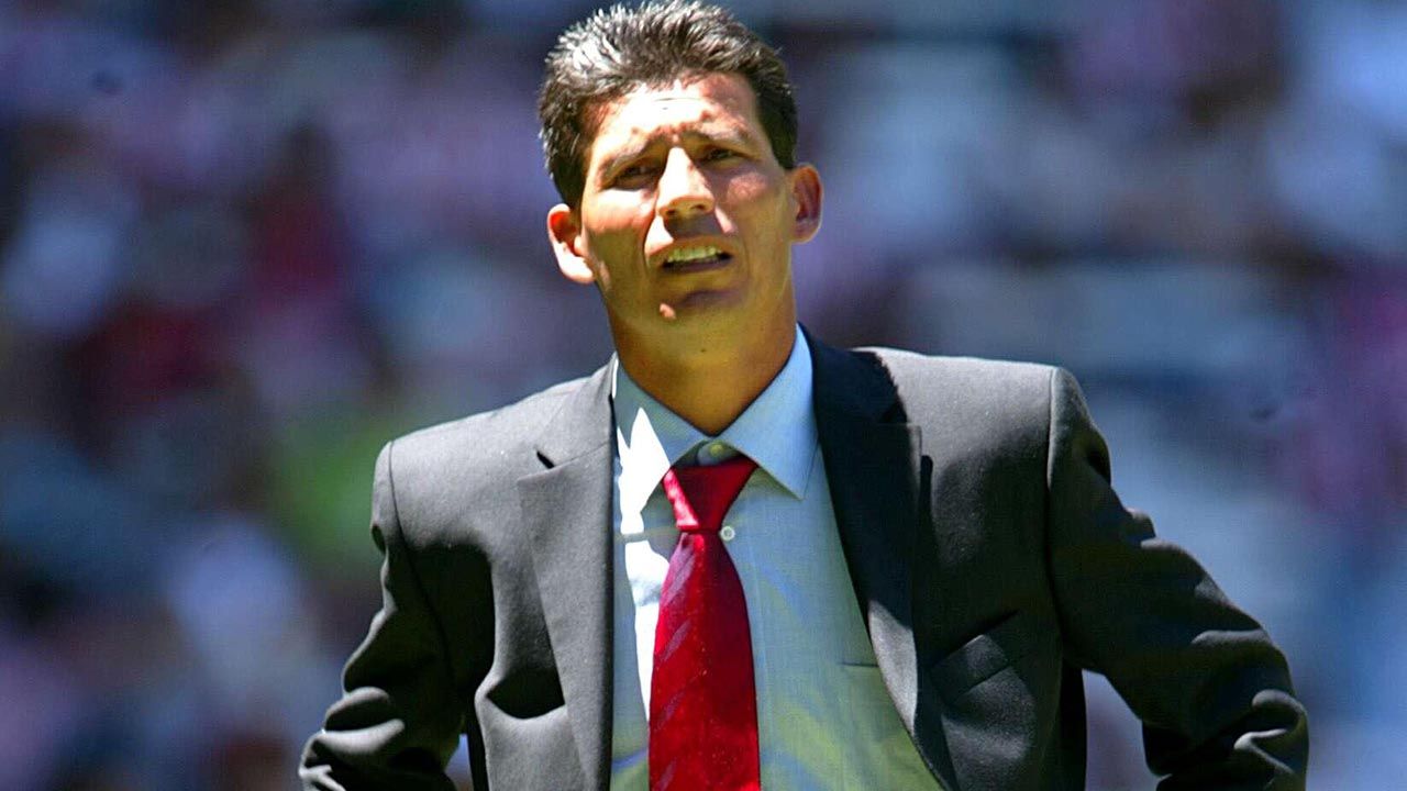 Eduardo de la Torre: Técnico de Chivas en 2003 y directivo de Cruz Azul en dos etapas (2007-2009 y 2016-2018).