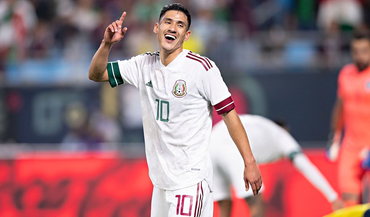 Feria de goles en el primer tiempo entre México y Ecuador