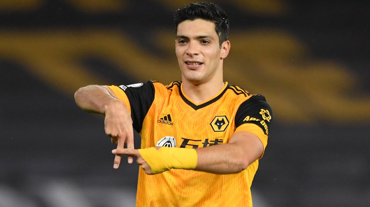2020: Figura goleadora en la Premier hasta su lesión de cráneo en noviembre.