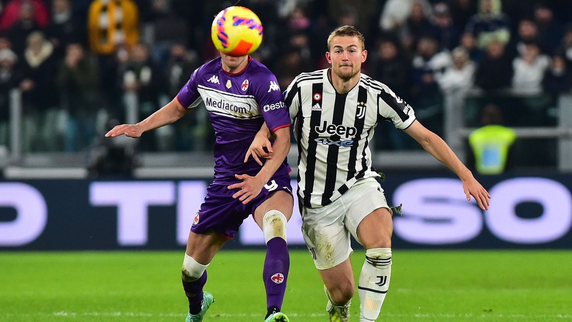 Juventus ganó de último minuto, pero sigue lejos de Napoli y Milan en la Serie A