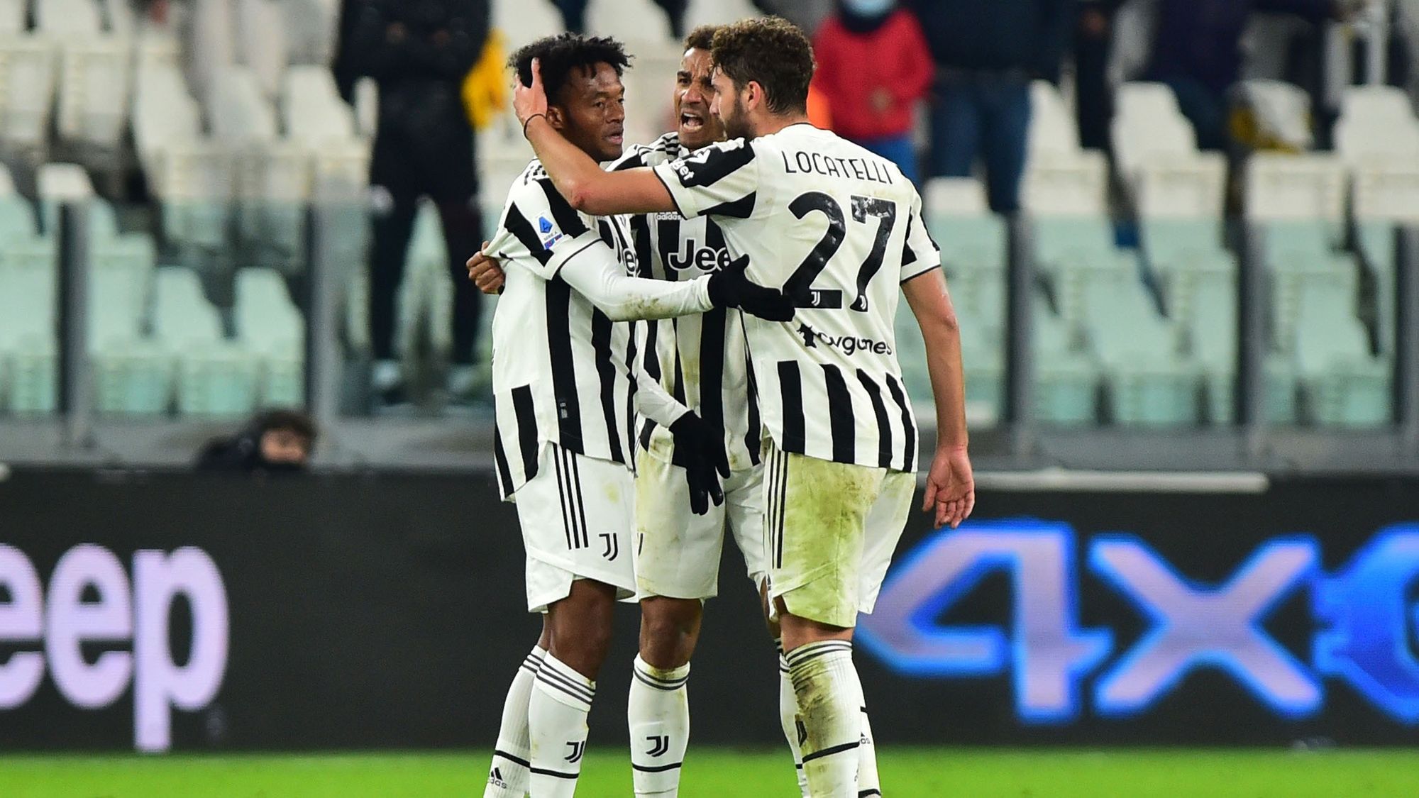 Juventus ganó de último minuto, pero sigue lejos de Napoli y Milan en la Serie A