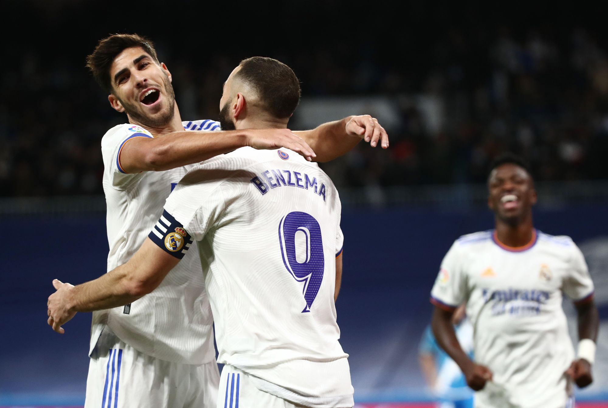 Toni Kroos y Karim Benzema adelantaron a Real Madrid ante Rayo Vallecano
