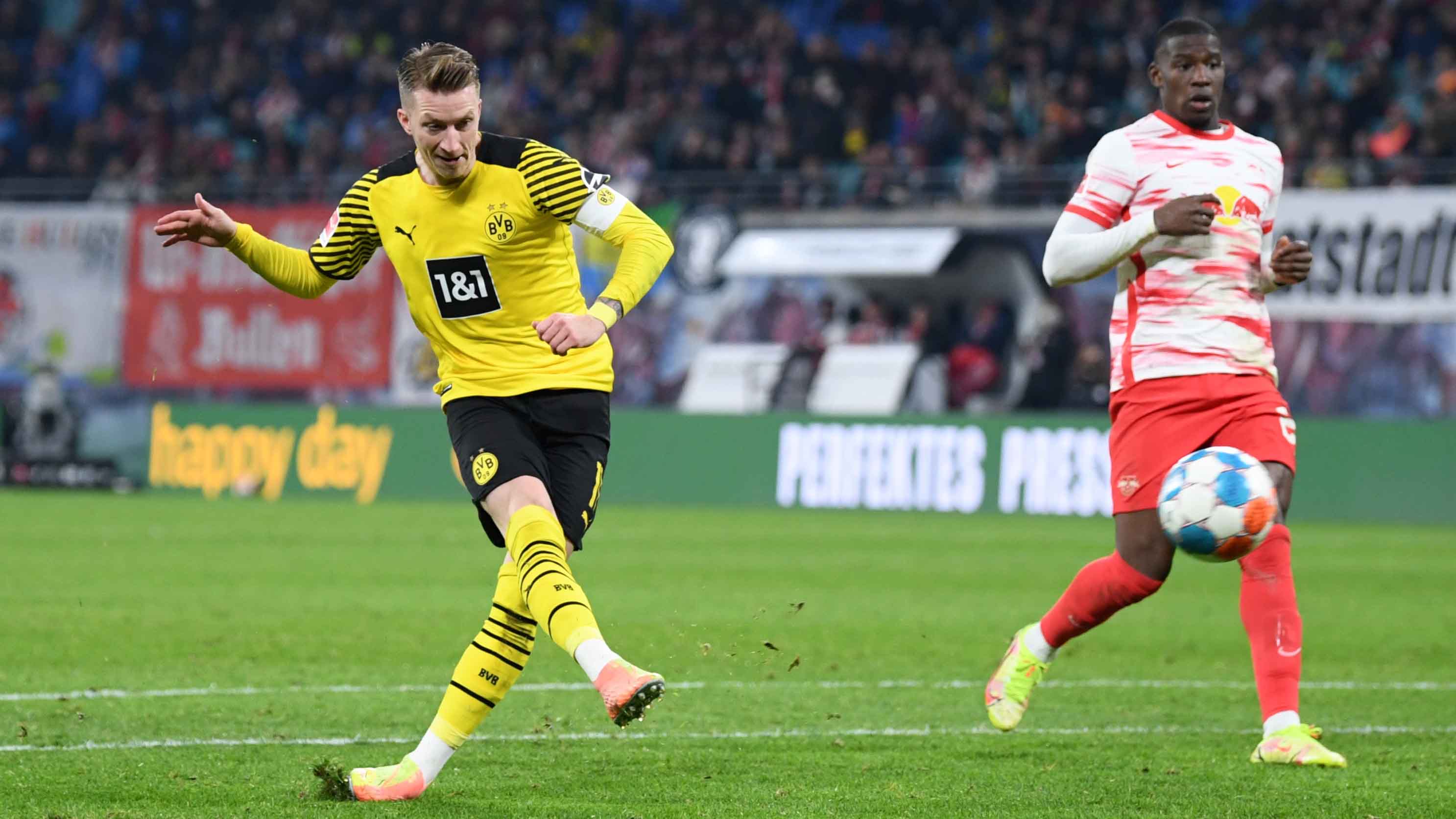 6. Borussia Dortmund: 11 kilómetros. 624.6 pases, 17.6 metros por pase en 12 partidos