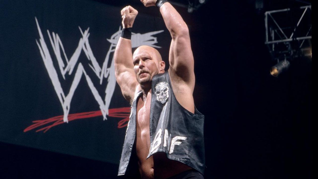 Stone Cold Steve Austin fue el rostro de la era Attitude en WWE, en 1996 dominó la escena y hoy por hoy tiene un show de entrevistas