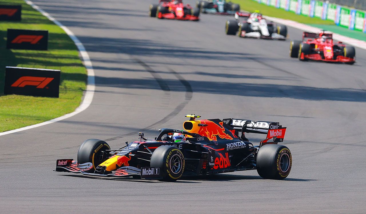 'Checo' Pérez, primer mexicano en subir al podio en el GP de México