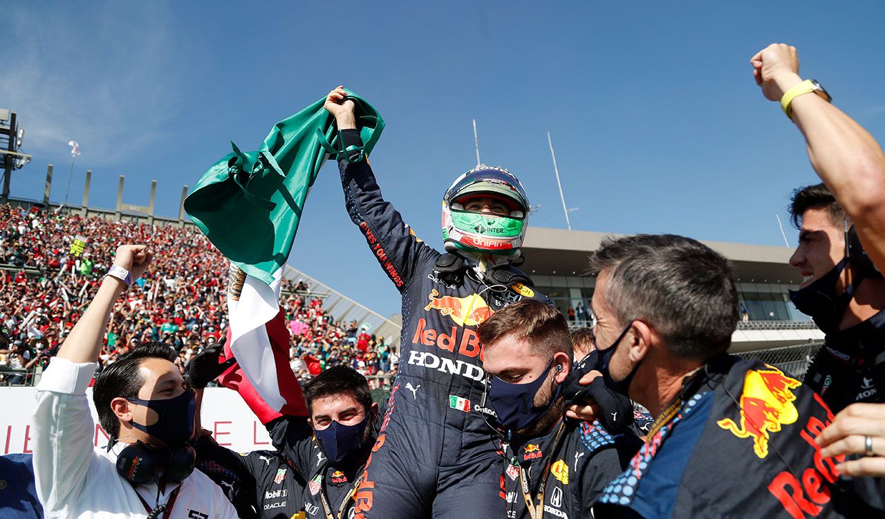 'Checo' Pérez, primer mexicano en subir al podio en el GP de México