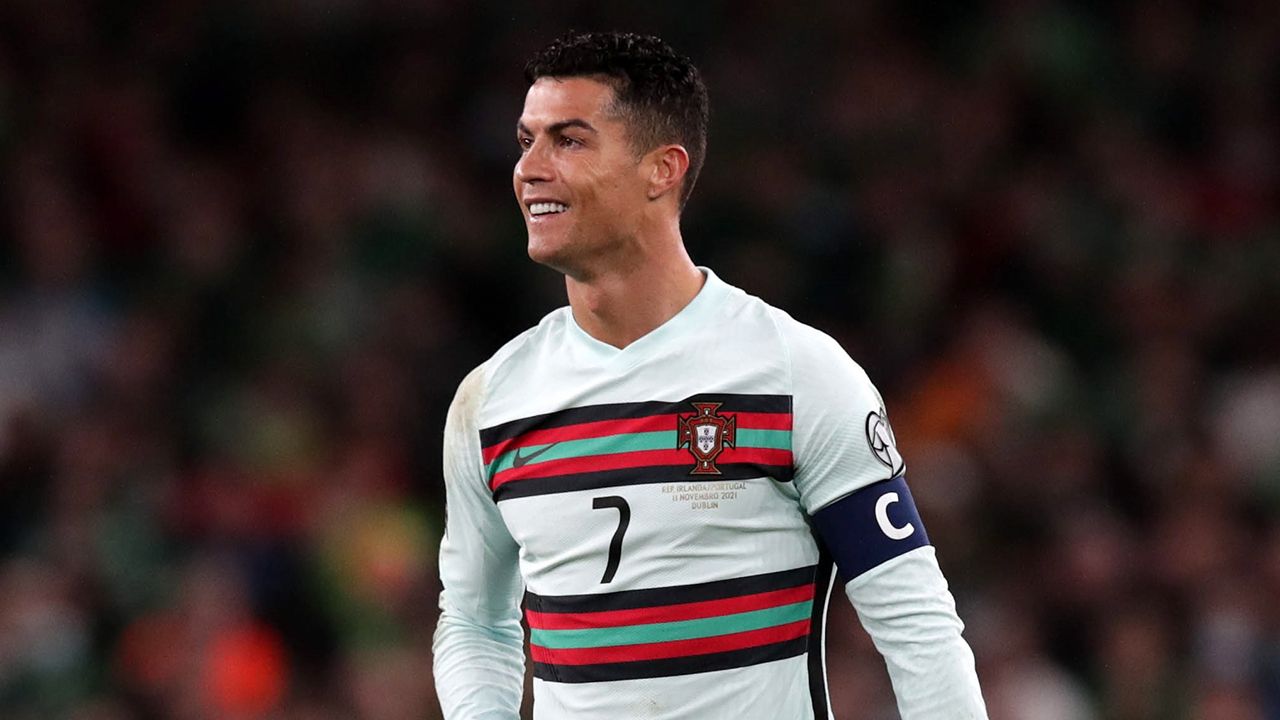 Cristiano Ronaldo no baja los brazos se mira en Qatar 2022 con Portugal