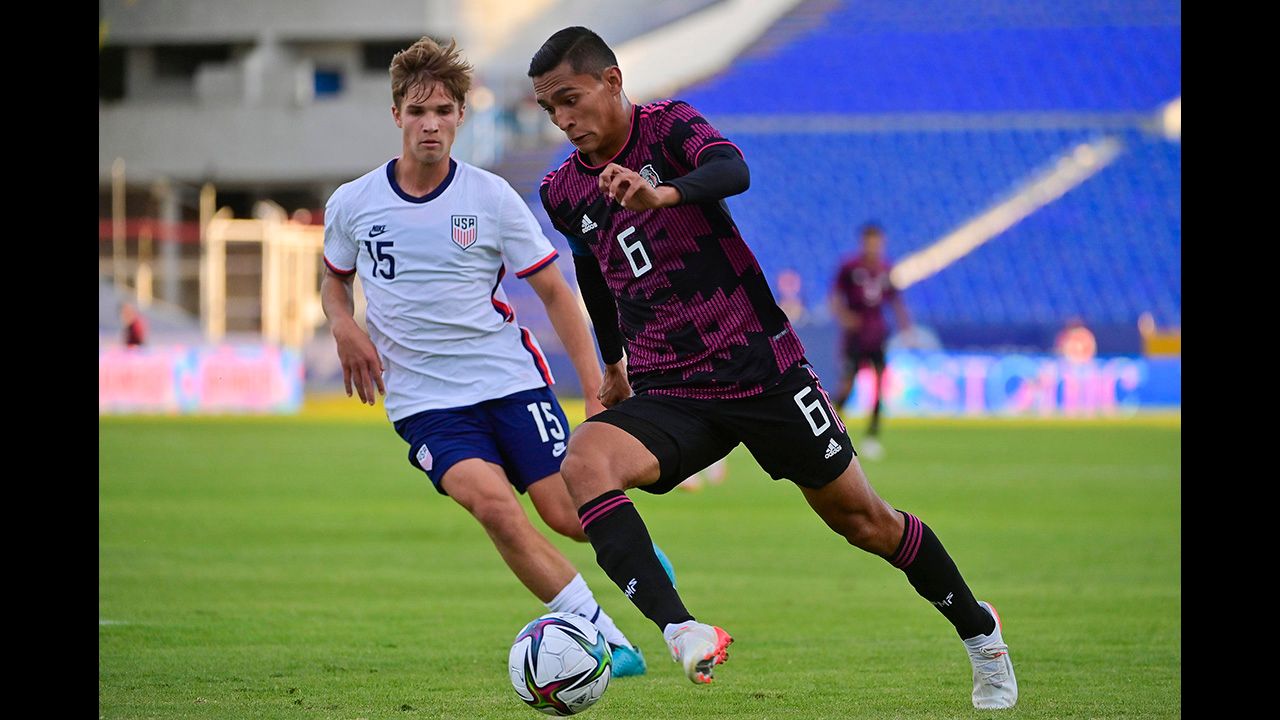 Marcelo Flores volvió a ser la figura con su gol ante Estados Unidos