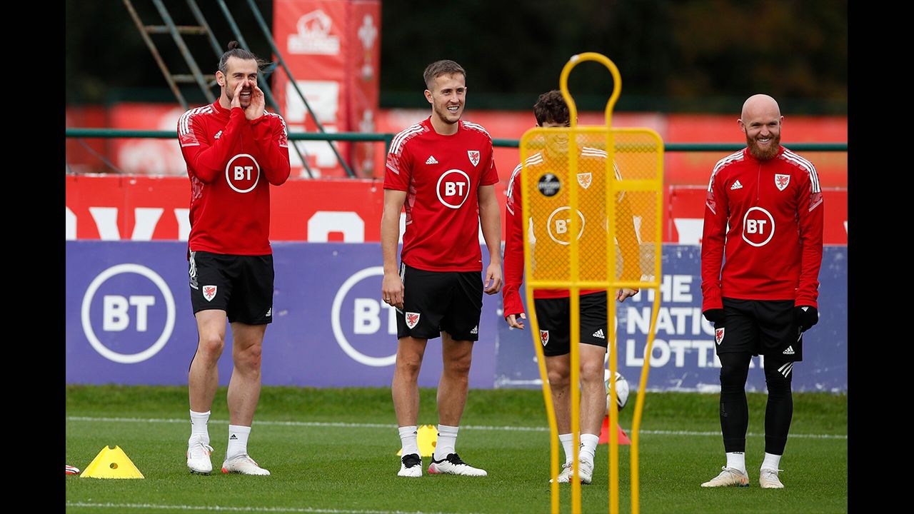 La imborrable sonrisa de Gareth Bale en su regreso a la Selección Galesa