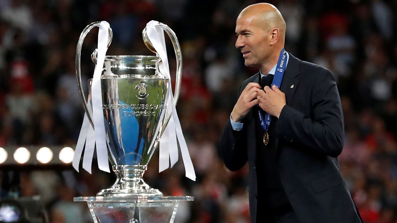Zinedine Zidane, futbol (Francia): 1 Mundial, 1 Champions como jugador; 3 Champions como entrenador