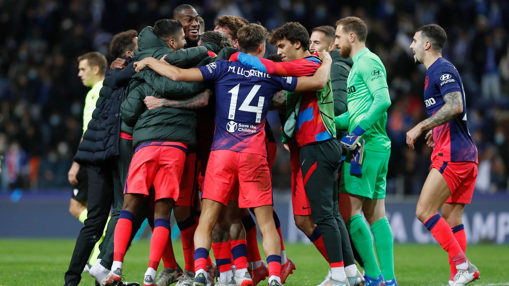 Atlético de Madrid festejó a lo grande el triunfo sobre Porto en la Champions League