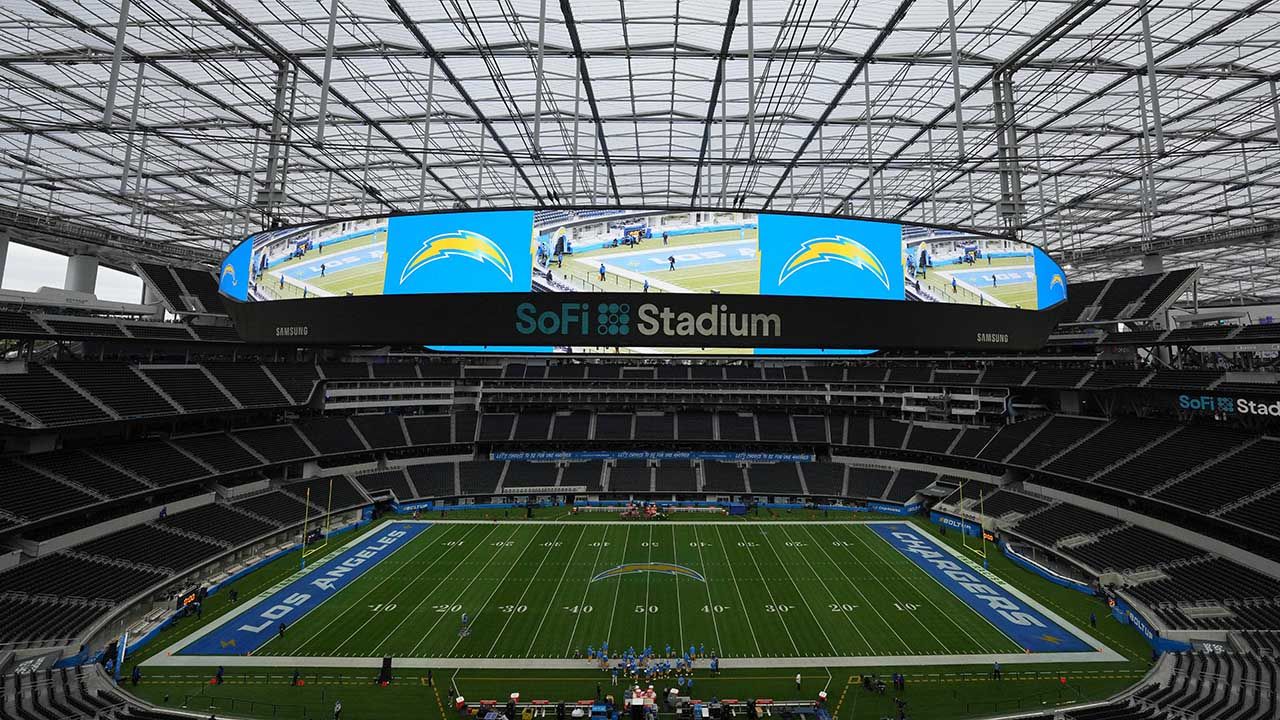 Uno de los estadios más impresionantes de la NFL está preparado para un nuevo duelo