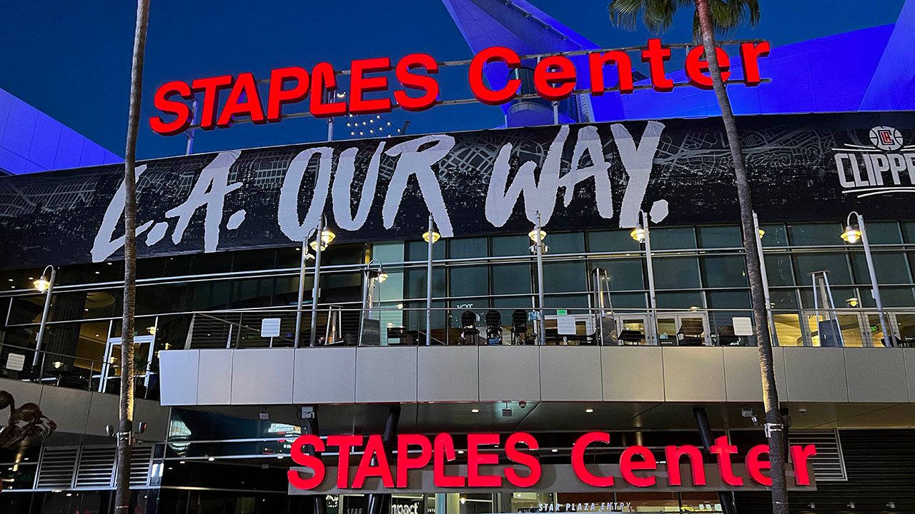 La casa de Lakers, Clippers de NBA y Kings de NHL ya tiene nuevo nombre