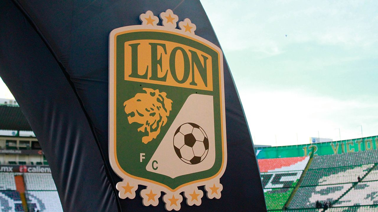 El ambiente en León es de carnaval previo al partido de ida de la final